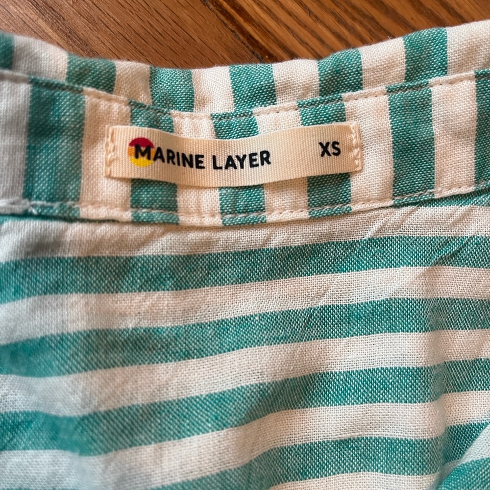 Marine Layer Abbey Button Down in Green/white stripes Size XS tencel/linen - Picture 3 of 7